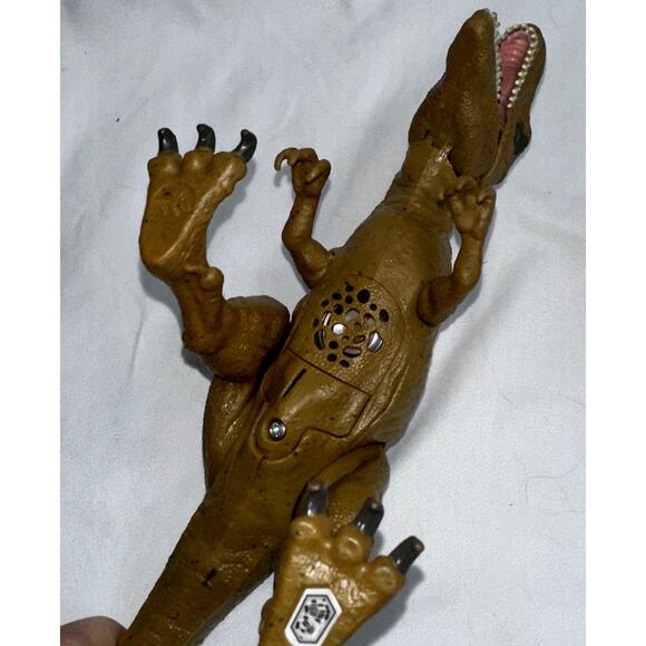 Jurassic World Fallen Kingdom Roarivors Metracanthosaurus Dinosaur 2018 Mattel - Picture 5 of 9